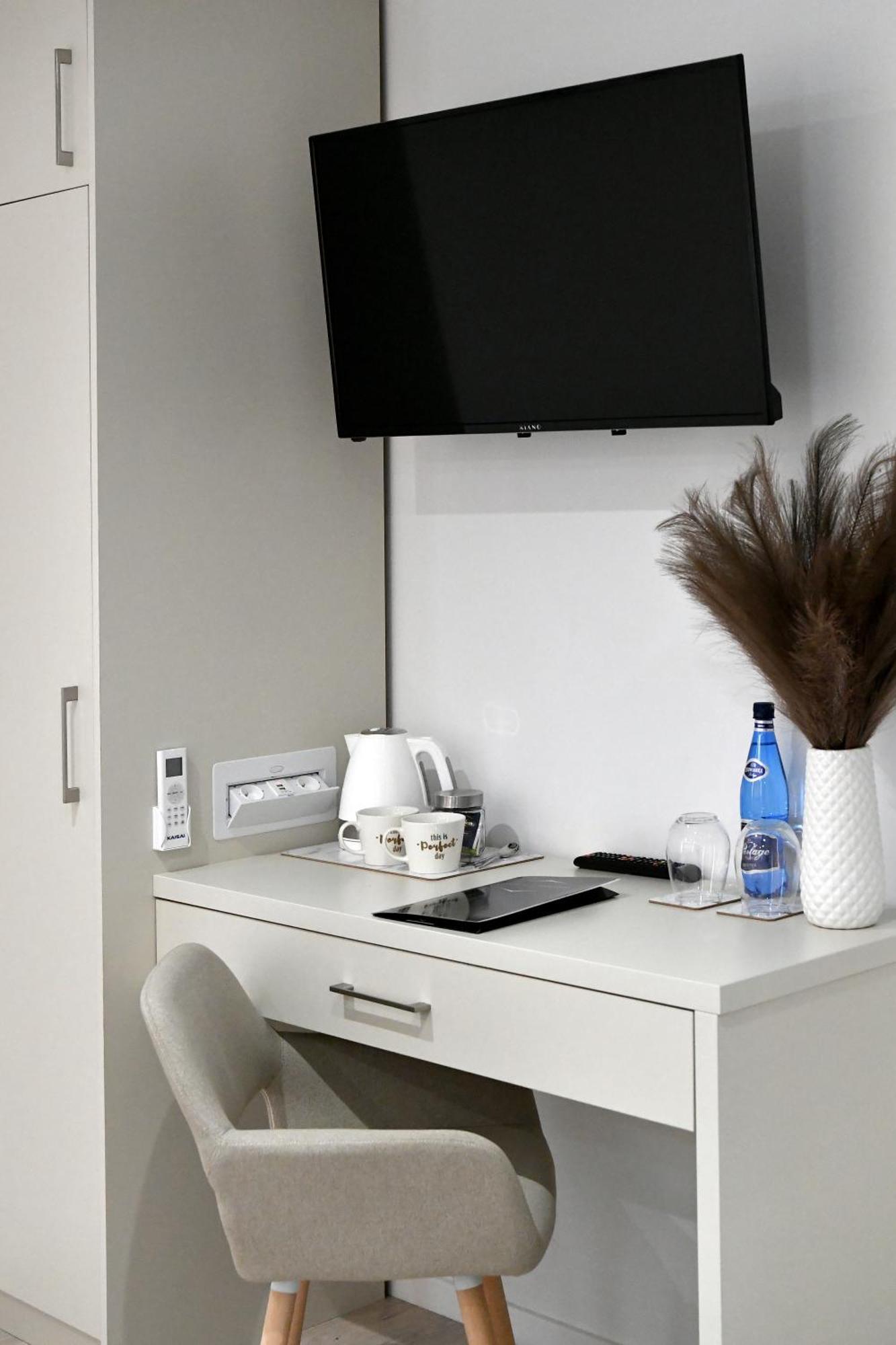 Apartamenty Modrzewiowa Zator Piotrowice  Exteriör bild