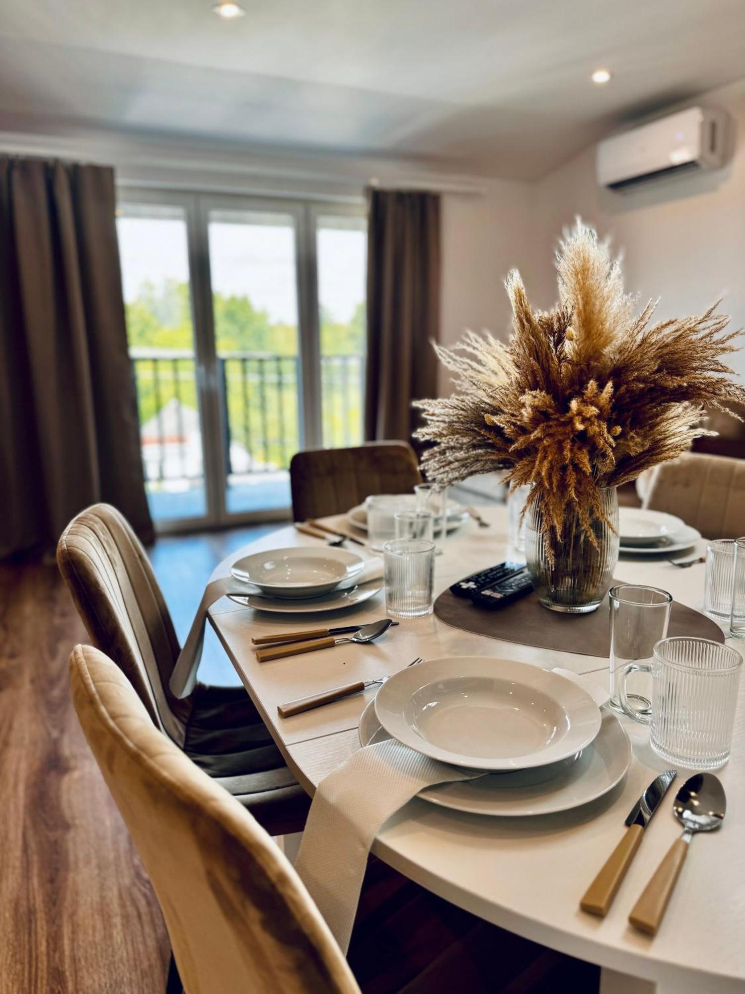 Apartamenty Modrzewiowa Zator Piotrowice  Exteriör bild